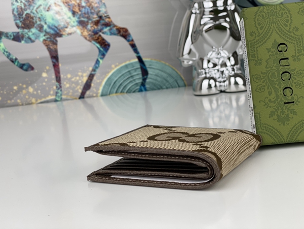 グッチ財布コピー側面デザイン